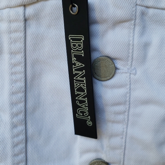 BLANK NYC Frayed Distressed Denim Jacket white - Picture 14 of 16